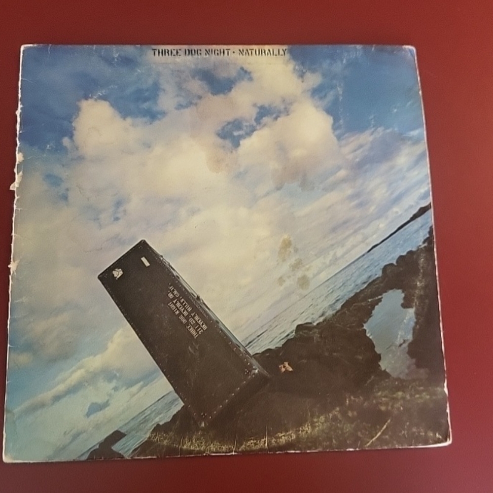 1970 Three Dog Night "Naturally" Vinyl LP DSX-50088 (Dunhill/ABC) Record